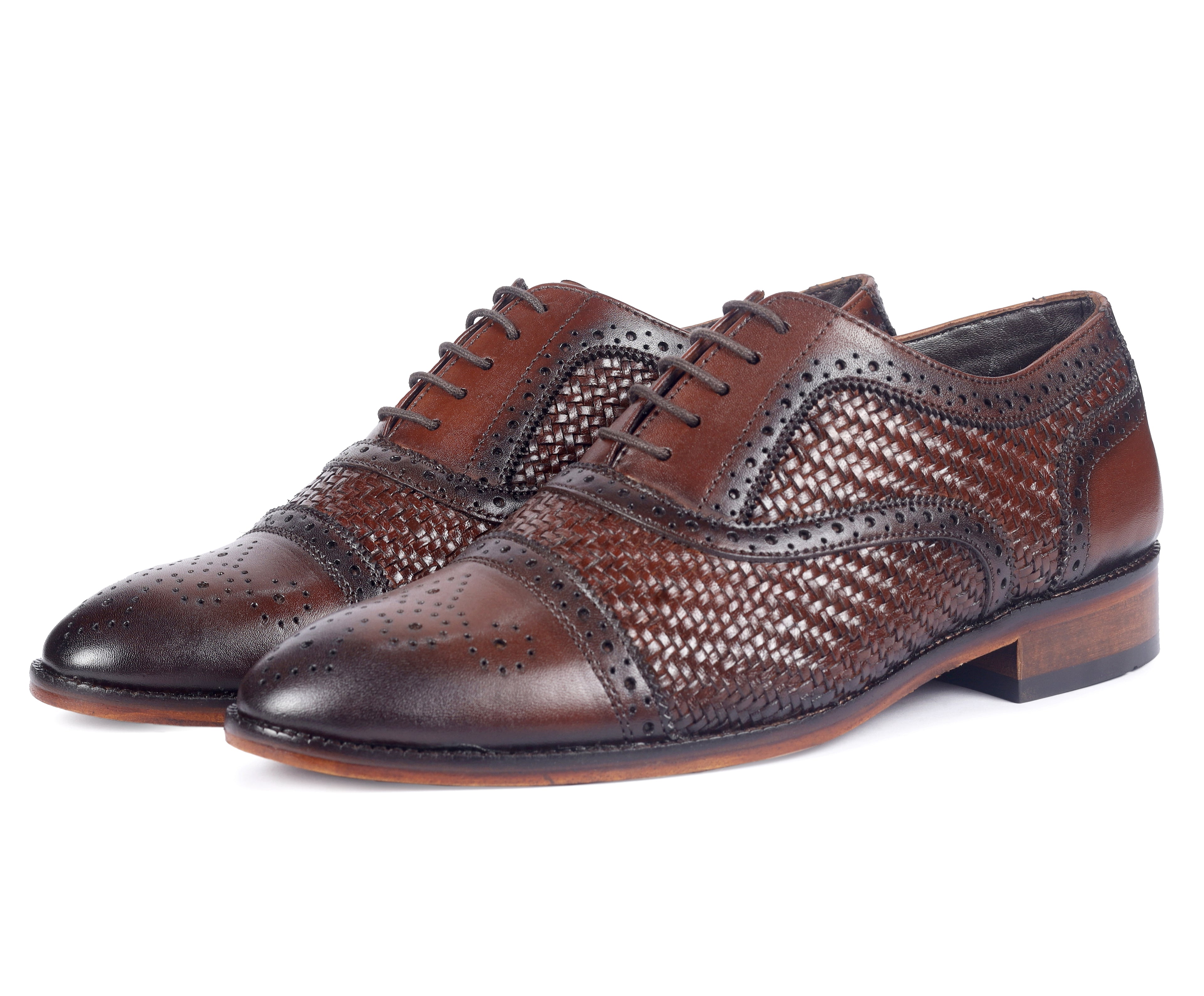 Signature Woven Oxford Brogues – Hand-Burnished Walnut Leather