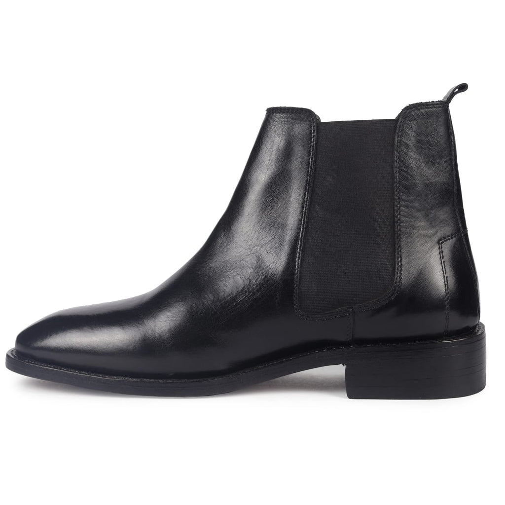 Black Chelsea boot