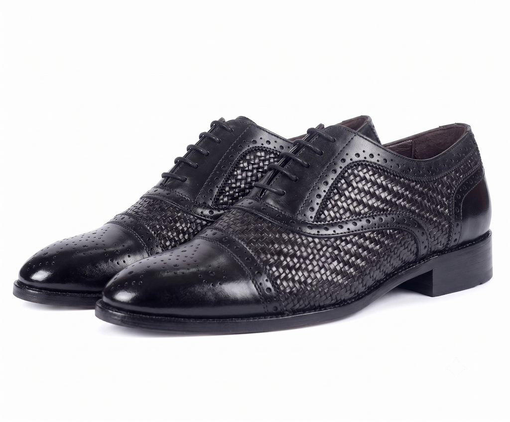 Signature Woven Oxford Brogues – Bellmoro Hand-Burnished Black Leather