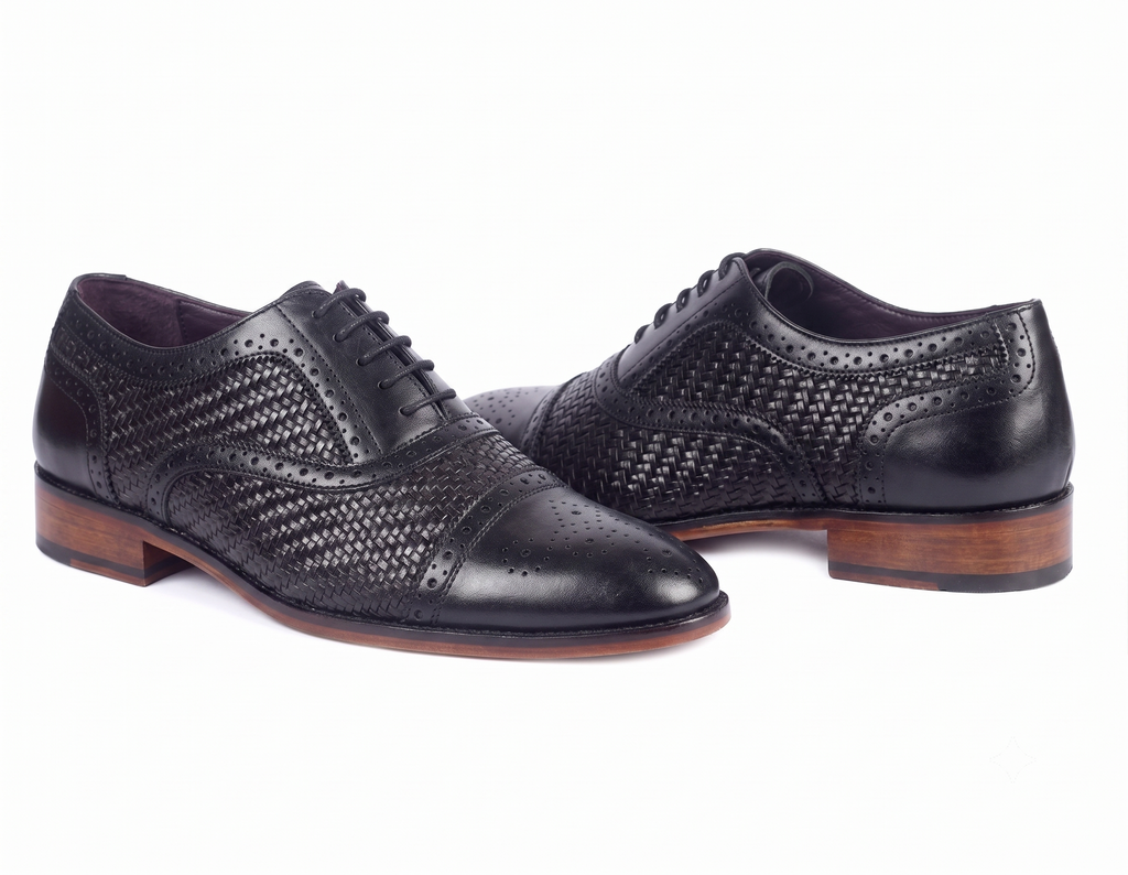 Signature Woven Oxford Brogues – Bellmoro Hand-Burnished Black Leather